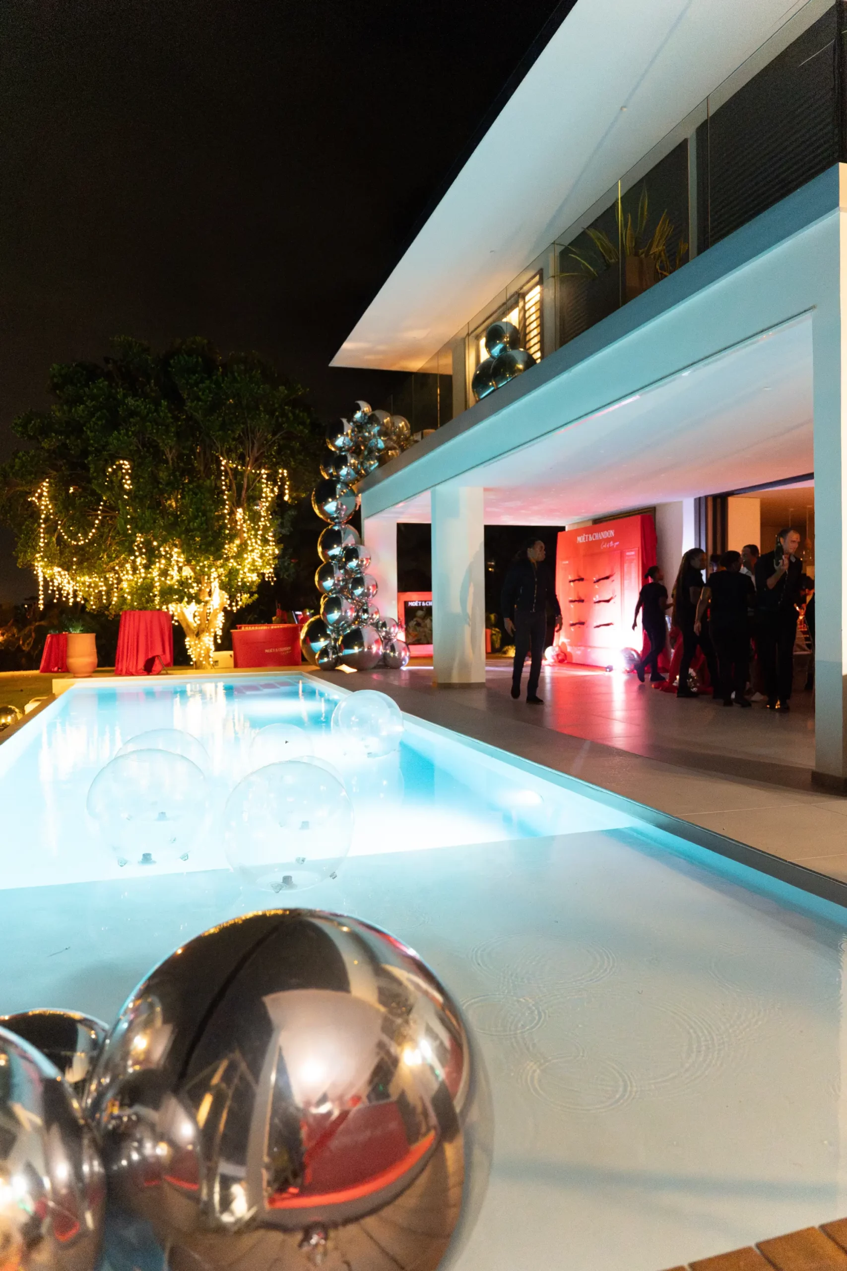 décoration de la villa guacana de nuit pour une soirée privée